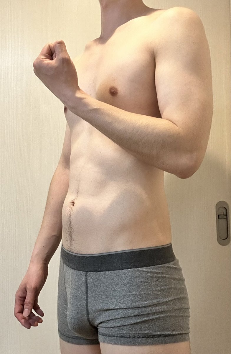 あんぶれら tweet media