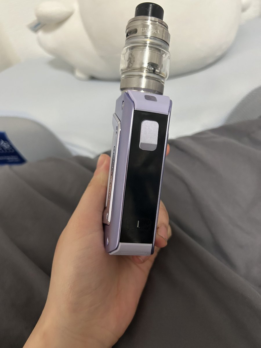 reflectionofego's tweet image. 이지스 긱 베이프 레전드3 판매해여

액상포함 13
베터리 들어가잇고요
배터리,액상포함하면 17넘게에 삿는데 싸게팔아여
산지 하루돳는데 저랑 폐호흡기가 안맞아서 팔아여
편택/일택가능하고 택배비0.2
모든인증 가능

#댈구
#전자담배판매
#전담댈구
#대리구매
#전담
#지뢰계
#우울계
#담배댈구