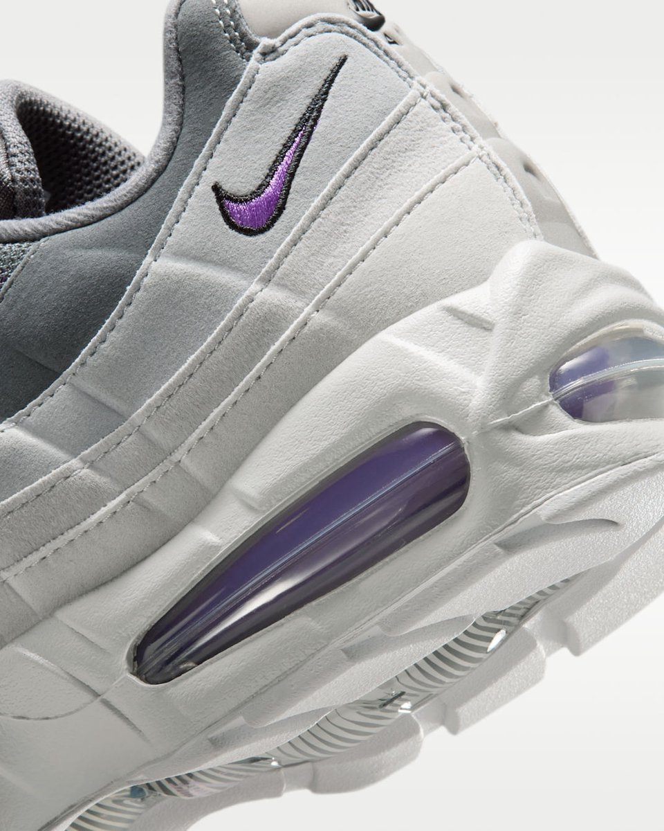 thesolerestocks's tweet image. The Nike Air Max 95 OG Big Bubble Bright Violet is LIVE!

Link &amp;gt; thesolesupplier.co.uk/cl/neescpj #ad #nike