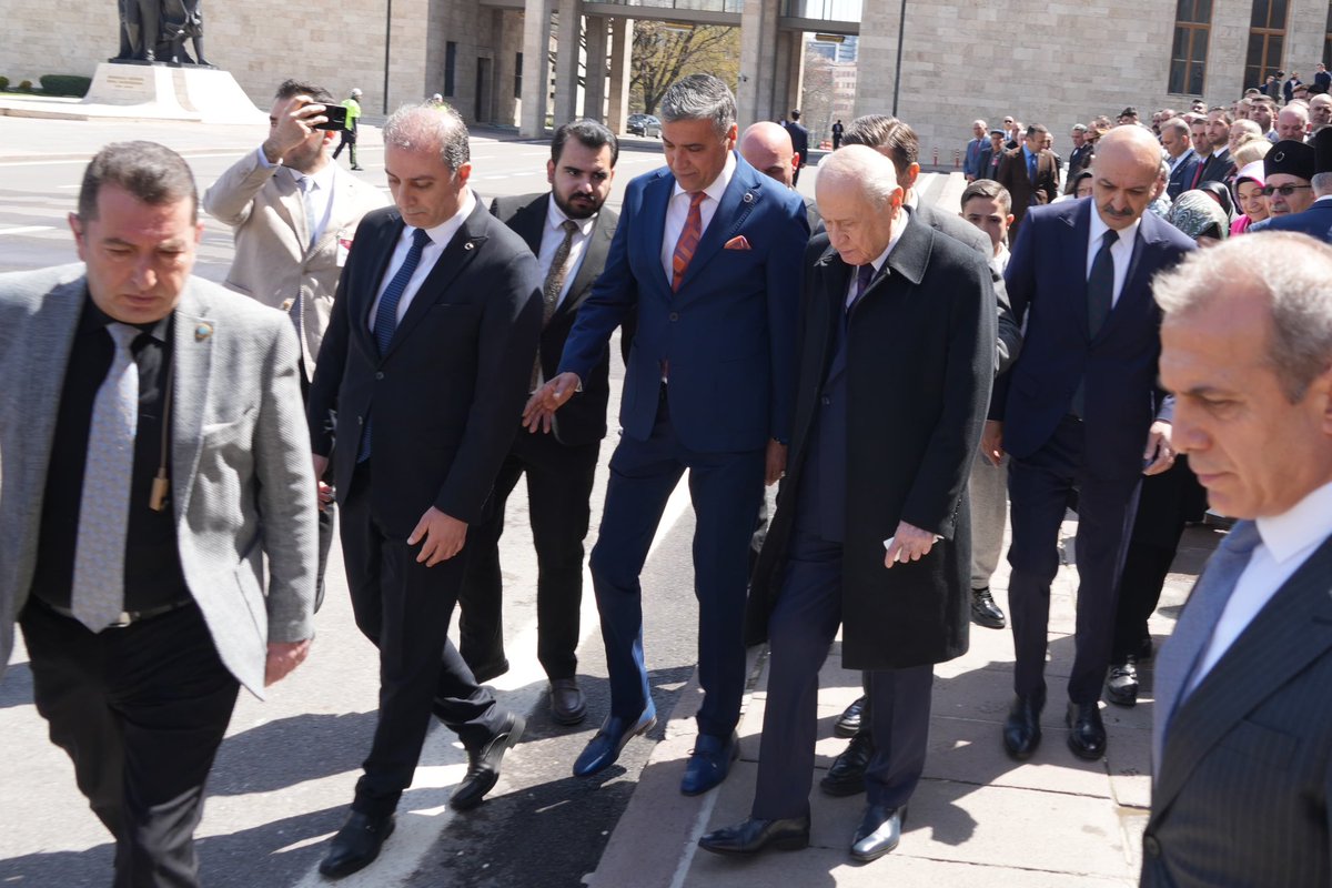 MhpAnkara06's tweet photo. 📍TBMM

Bilge Liderimiz, Genel Başkanımız Sn. Devlet Bahçeli Beyefendi’nin teşrifleriyle gerçekleştirilen MHP TBMM Grup Toplantımıza, İl Başkanımız Sn. Alparslan Doğan, İl Yönetim Kurulu Üyelerimiz, İlçe Başkanlarımız ve Belediye Meclis Üyelerimiz ile birlikte katılarak toplantıda hazır bulundular.

Bilge Liderimiz, Genel Başkanımız Sn. Devlet Bahçeli Beyefendi’nin emrinde durmadan, yorulmadan çalışmaya devam edeceğiz.