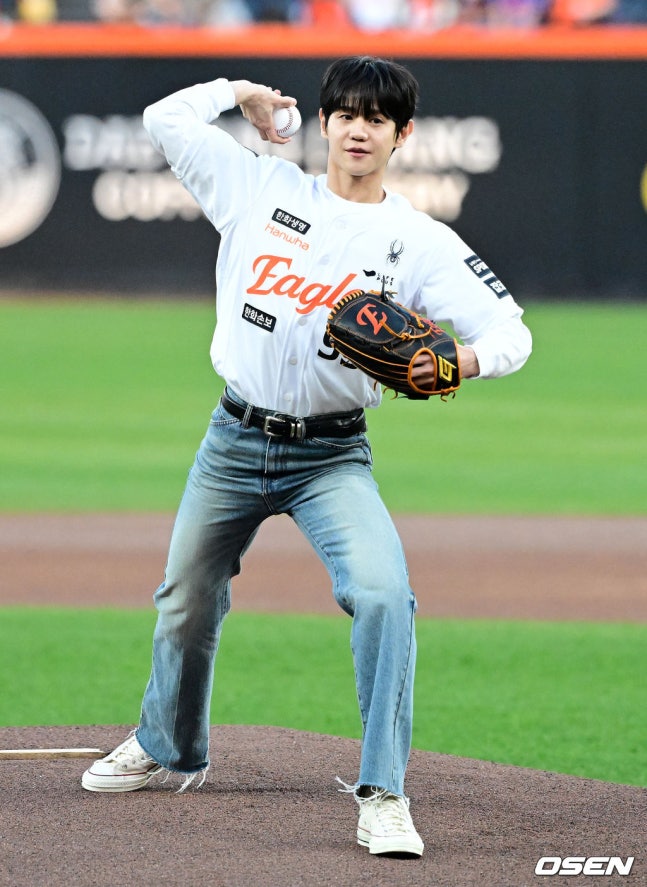 라율🪽 tweet media