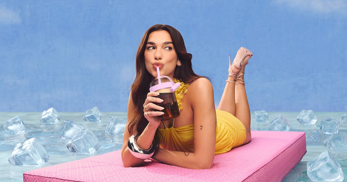 dualipapy_'s tweet photo. 📸|| @DUALIPA para @Nespresso https://t.co/42QIo9x0FM