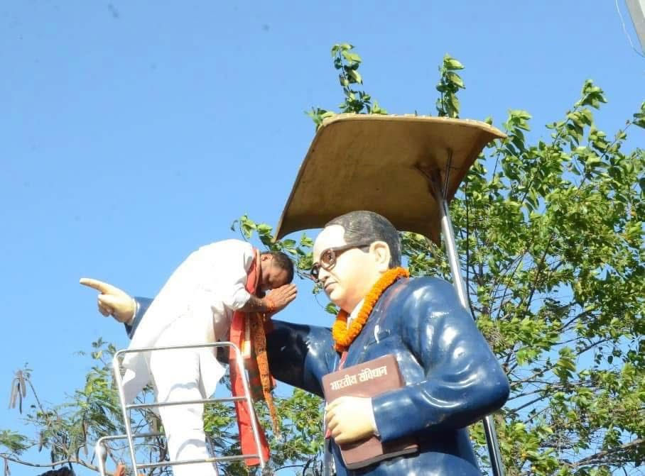 न्याय और समानता के सिद्धांतों से राष्ट्र को दिशा देने वाले बाबा साहेब डॉ. भीमराव अंबेडकर जी की जयंती पर विनम्र श्रद्धांजलि।