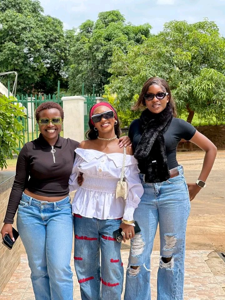 Tink Oana 💫 tweet media