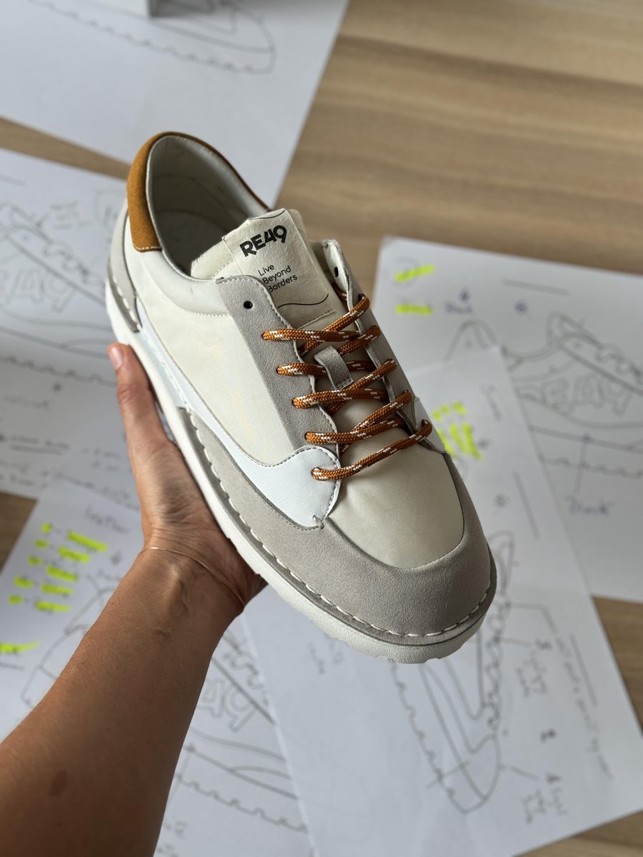 ConfindustriaUd's tweet image. Il Visa Young Creators alle calzature RE49

RE49, il brand di #calzature circolari con sede a Gonars, ha vinto il prestigioso programma "Visa Young Creators: #Recycle the #Runway 2026" conquistando la giuria interazionale del Global Fashion Summit di Copenhagen e confermandosi