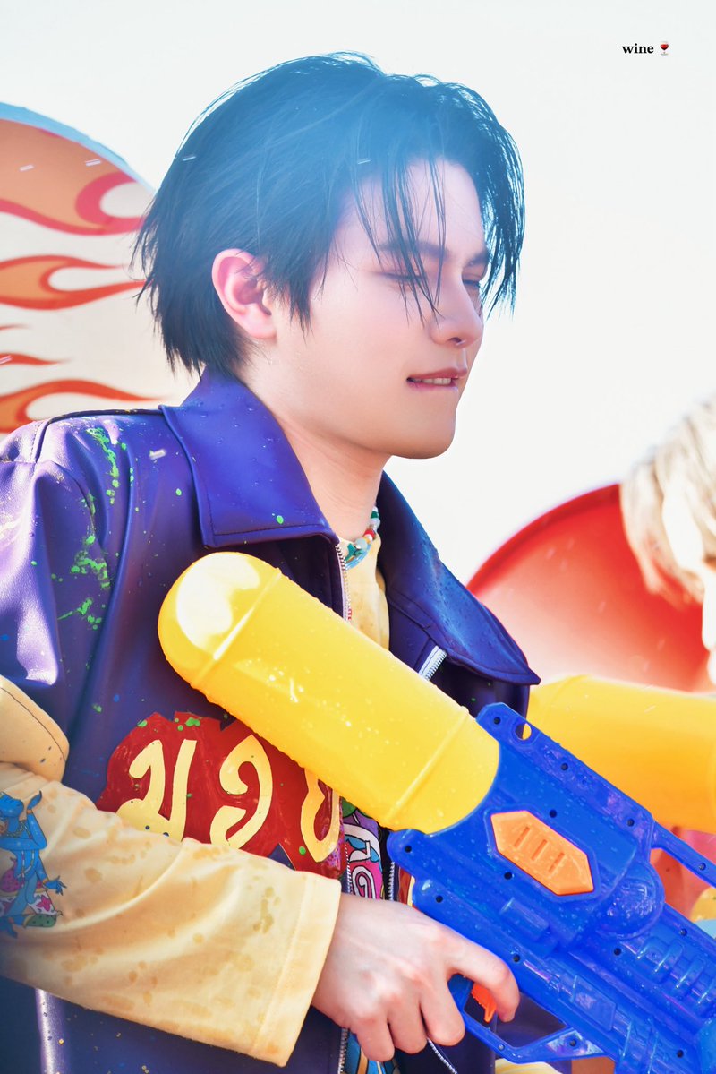 𝐰𝐢𝐧𝐞 🍷 tweet media