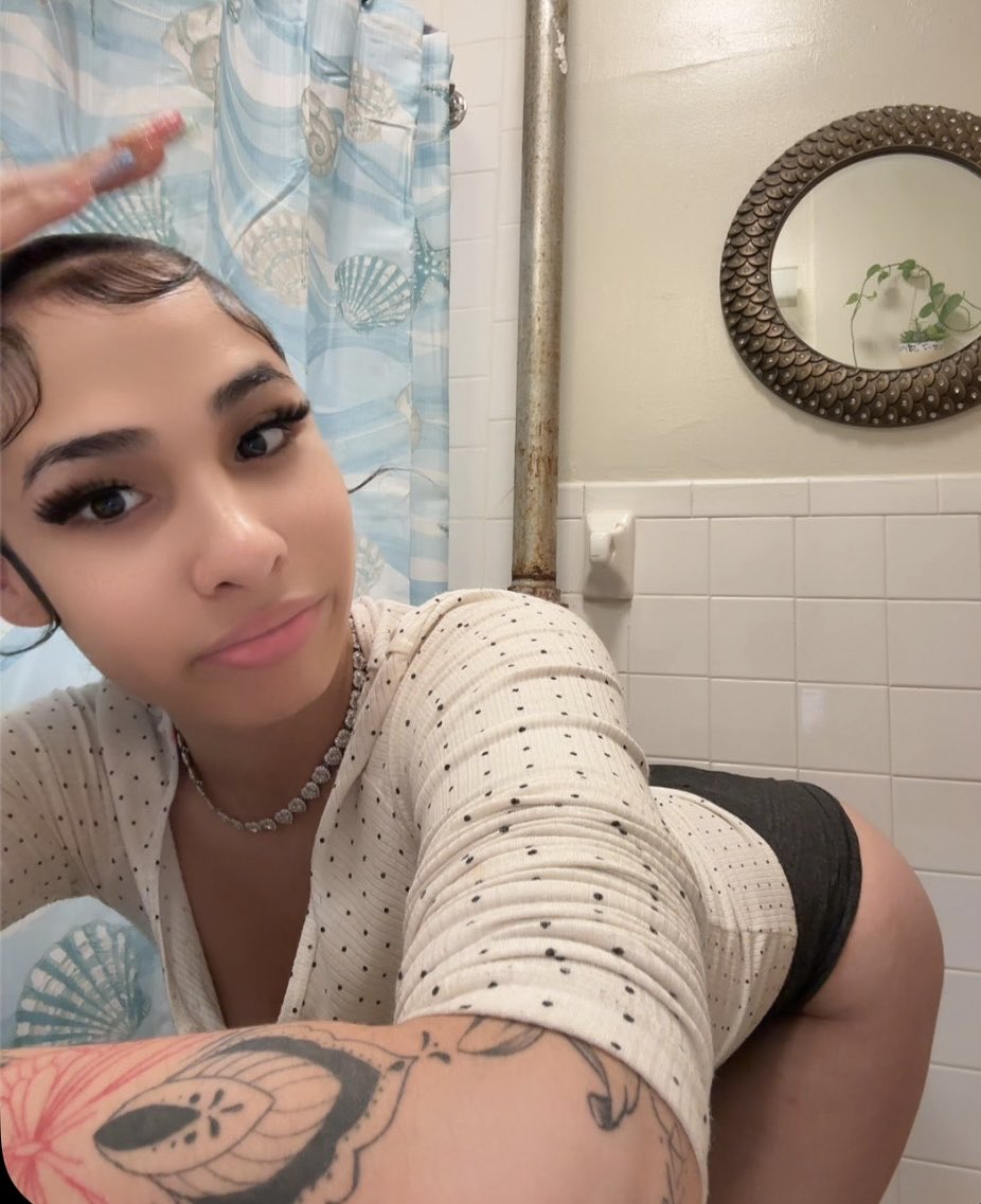 babygirl💕 tweet media