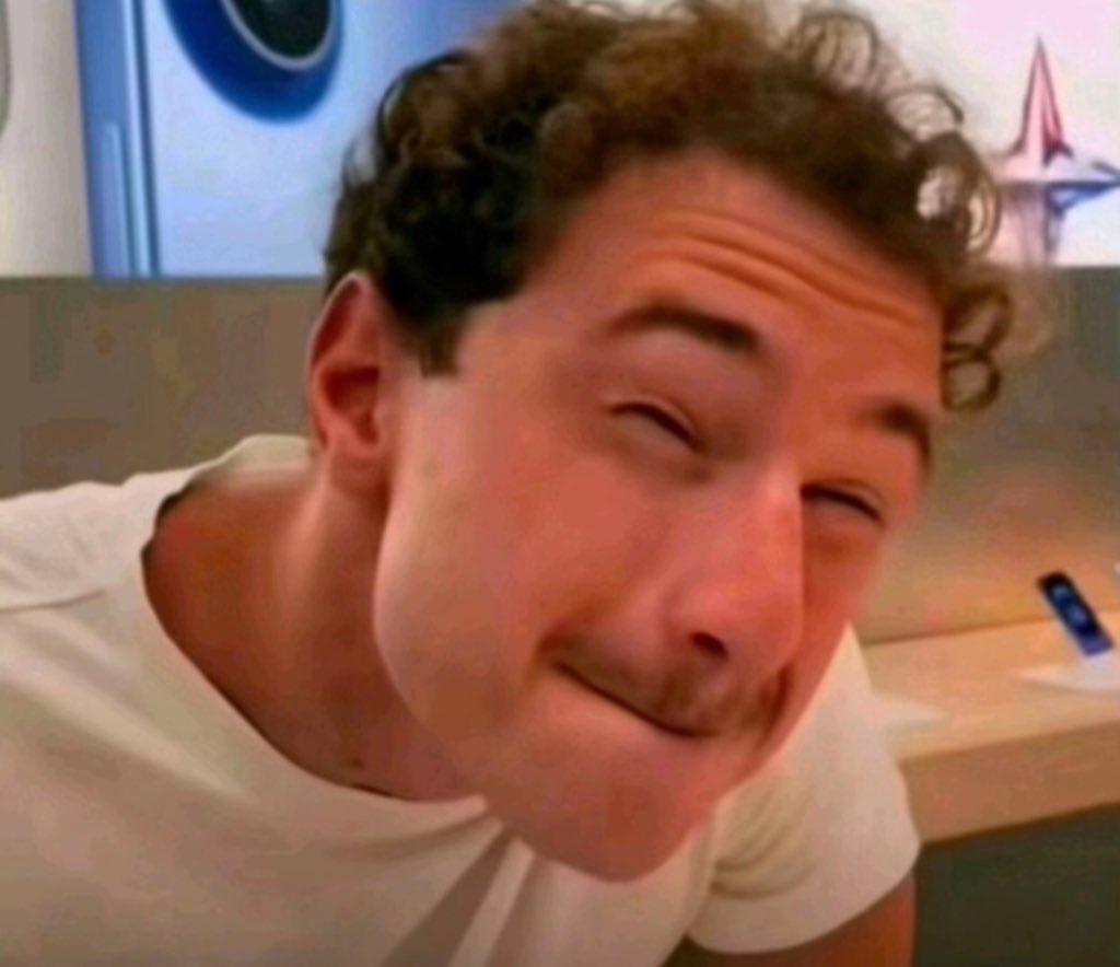 THE LAB GUY😎 tweet media