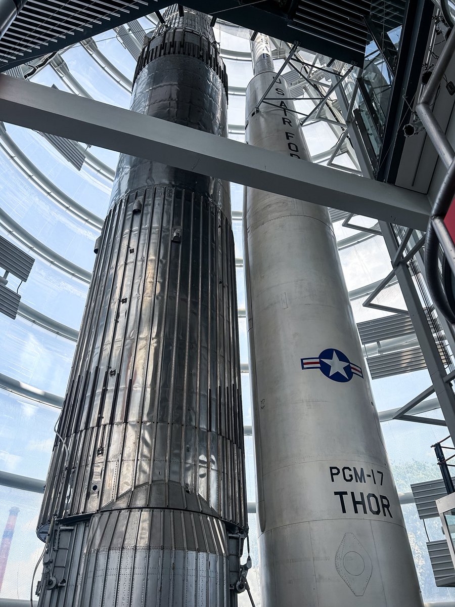 ClaireFreedomco's tweet image. What advice would you give a 11 year old child in Uk who dreams to work in planetary science and even become an astronaut? 

I love to hear your advice beyond the generic make sure you work hard and train hard. 
#astronauts #dreamingbig #spacedream