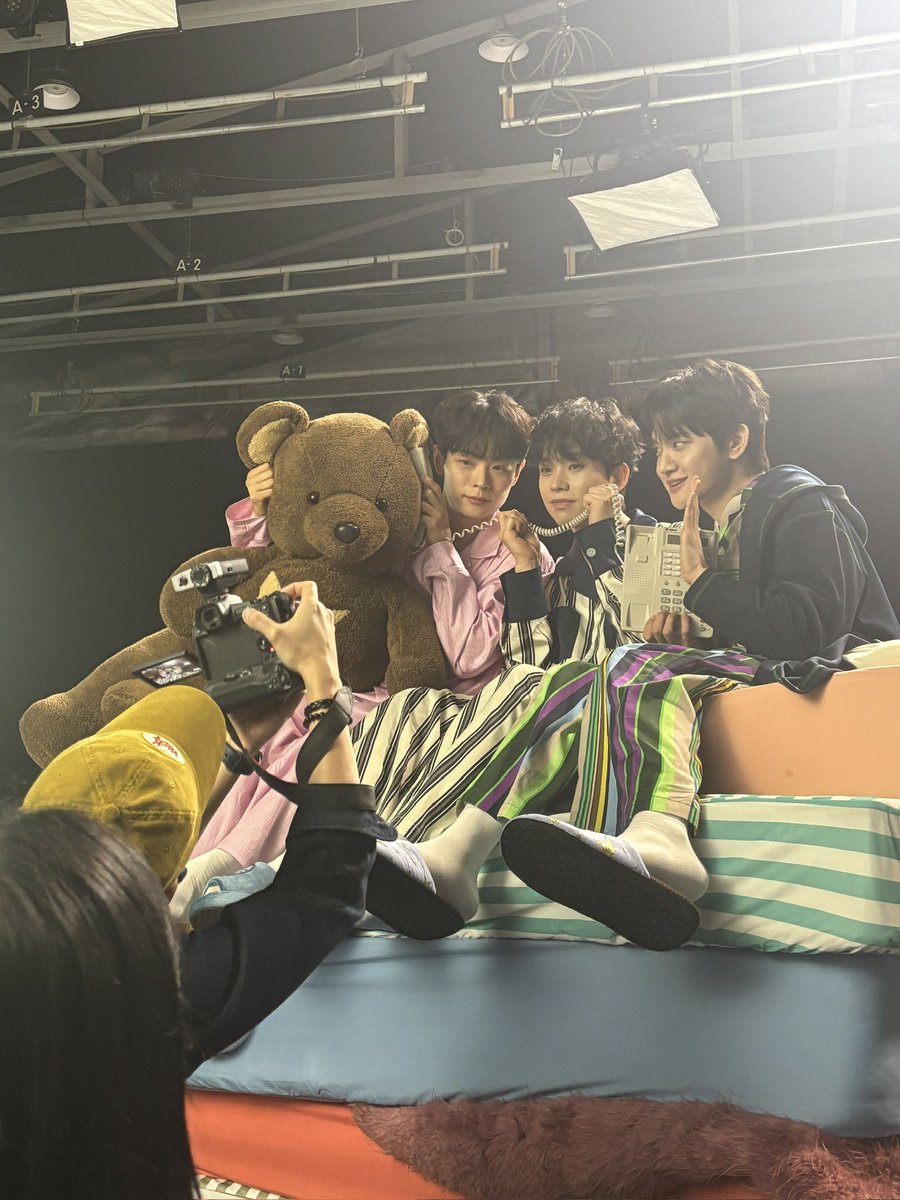 오잉롸 tweet media