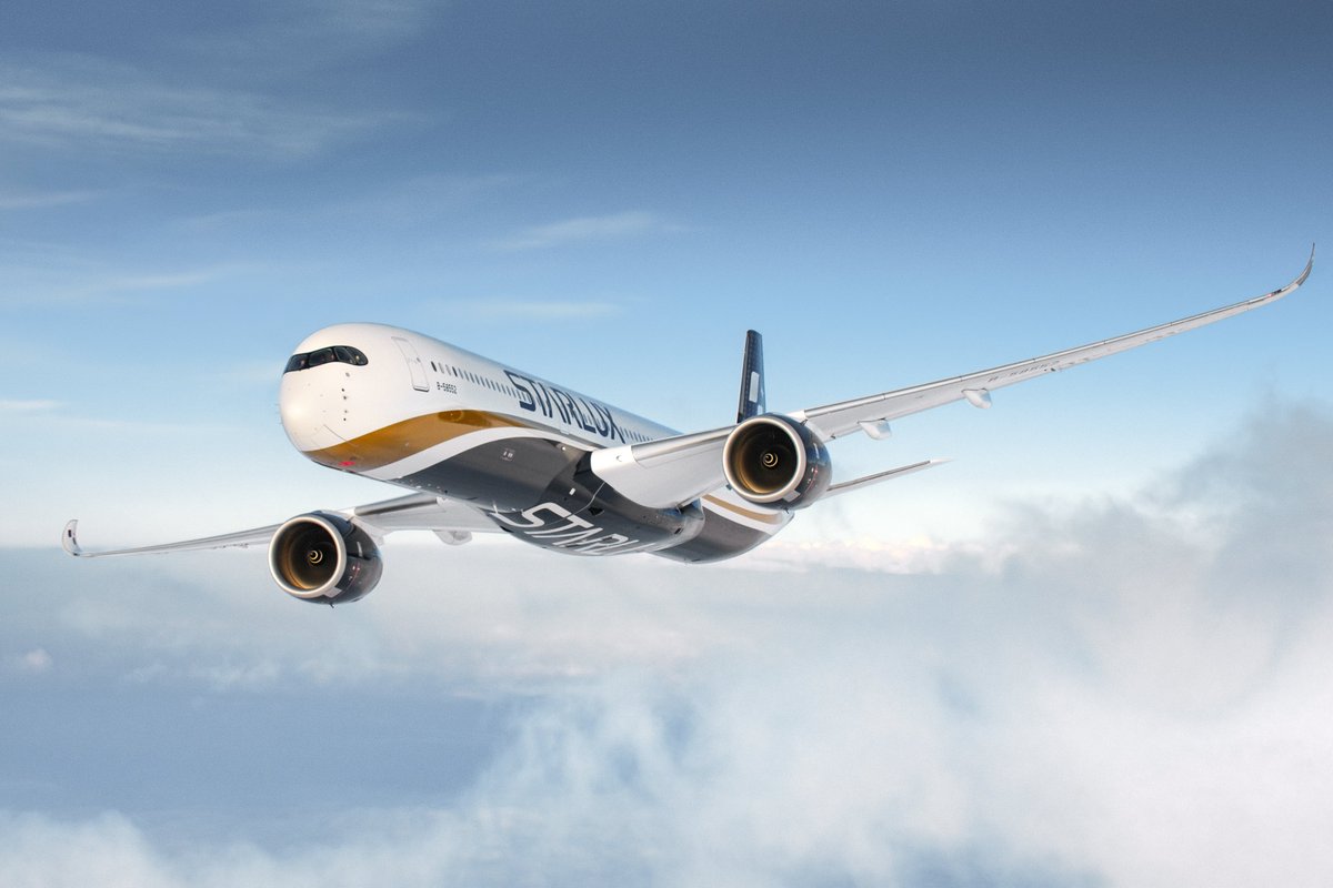 starluxjapan's tweet image. 少しの違いが、旅を大きく変えるかも。
💺横幅にもゆとりある「3-3-3」配列
🔋充電の心配いらず、USB Type-C対応
🎧いつものイヤホンでワイヤレス視聴

これがエコノミークラスの新スタンダード。
#A350 は東京・大阪・米国線で運航中！

#STARLUX #LuxuryBeyondHorizons