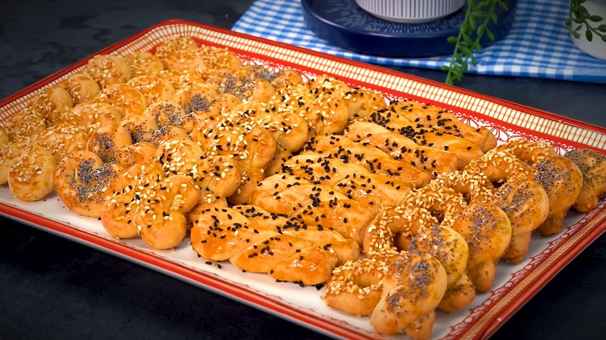 evdekipastane's tweet photo. GEÇ BAYATLAYAN TUZLU KURABİYE TARİFİ
https://t.co/KRZSD6ZIJl
#tarif #tarifler #evyapımı #recipe #yemek #yemektarifleri #food #rezept #videolutarifler #evdekipastane #mutfak #keşfet #discover #nasılyapılır #howto #homemade #kurabiye #cookies #tuzlu #çay #pastane https://t.co/6fHunT9hbr