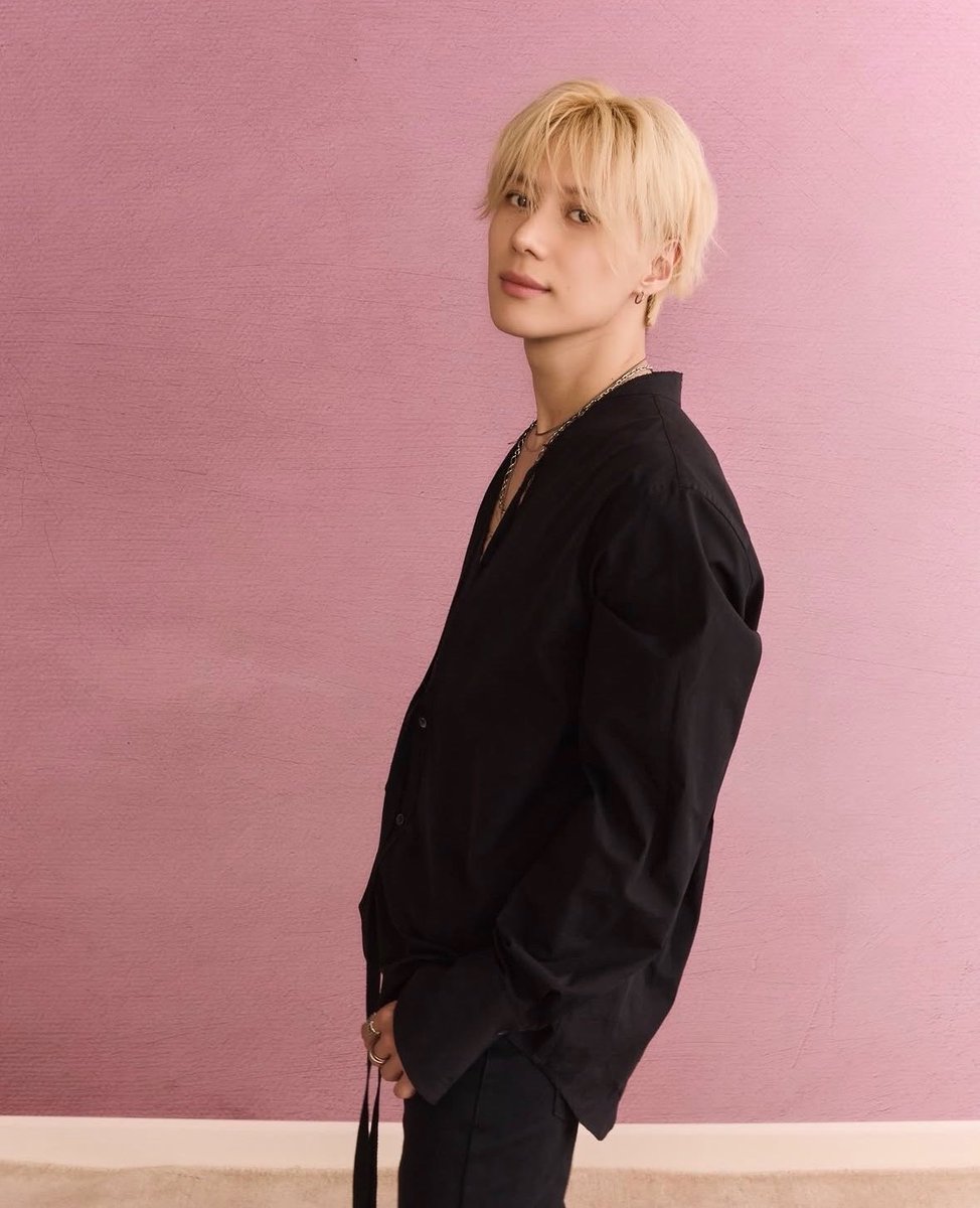 TAEMIN BASE TAEMCHELLA tweet media