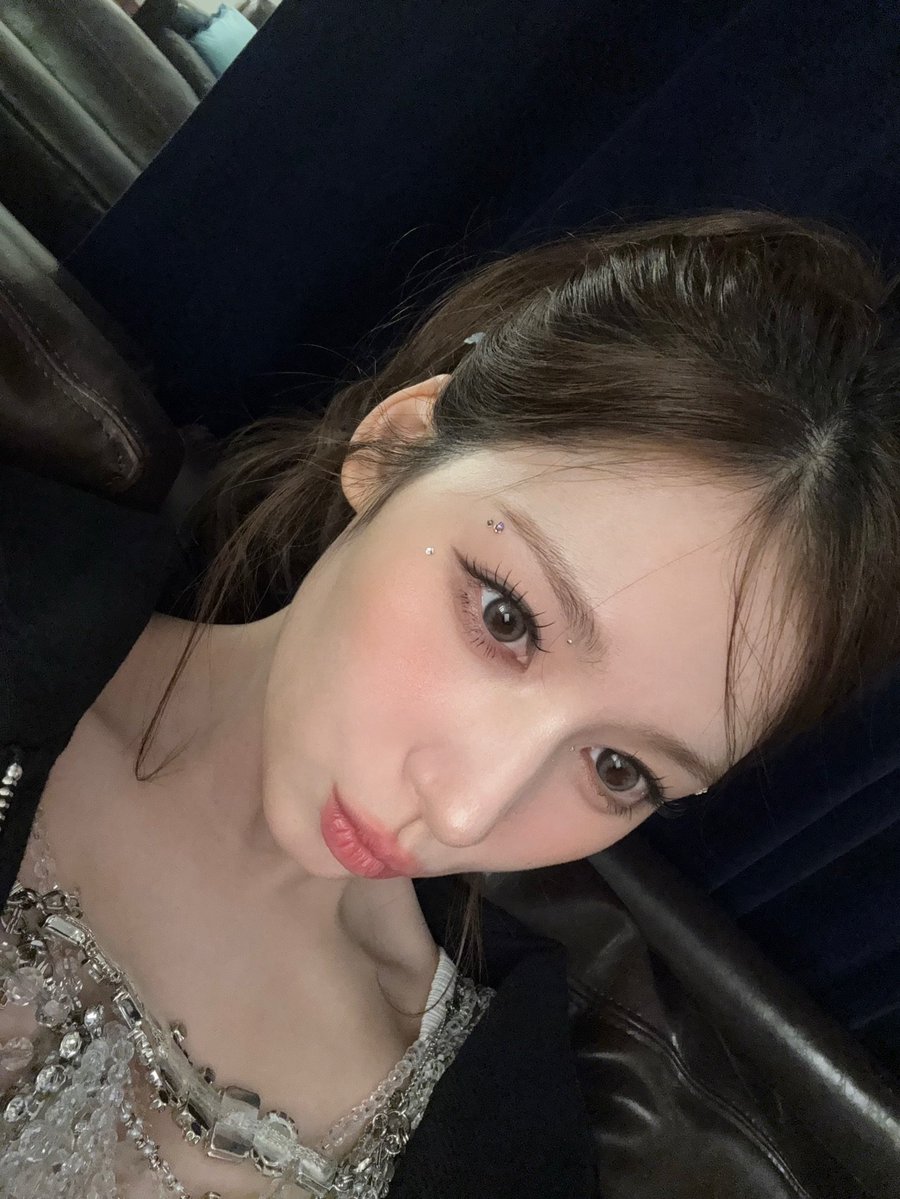 SubjectKpop's tweet image. Sana's Instagram update

Pony in a long time🐎🪽🪽

#TWICE #트와이스 @JYPETWICE