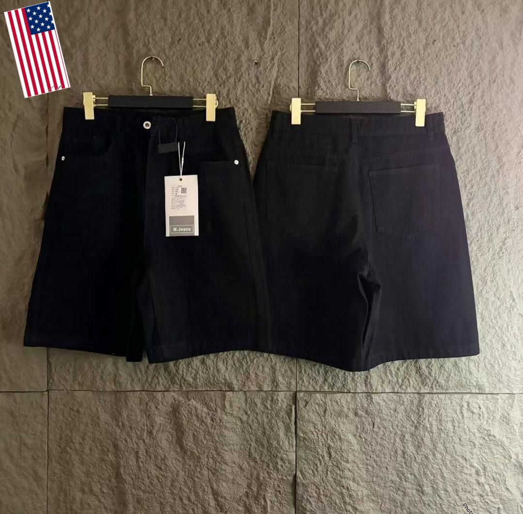 topboyd__'s tweet photo. LUXURY JEANS SHORT*

*AVAILBLE IN STORE 🏬*

*SIZE XL - 3XL*

 Add To Cart 🛒 

*PRICE 🏷️ 22k* https://t.co/z80YMXbHIu