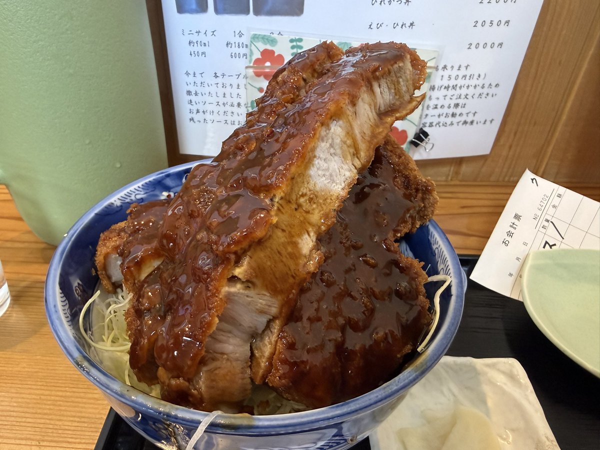 裸族博 tweet media