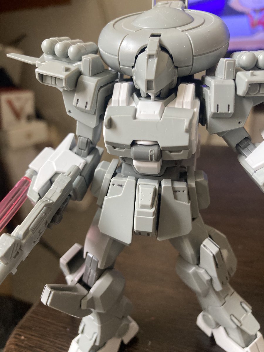 nesanhashare's tweet image. やっぱ
#シャドウファントム！

武器がショートバレル、
サーベルラック付けてるのは気まぐれです。

#ガンプラ
#HGBF
#EZSR