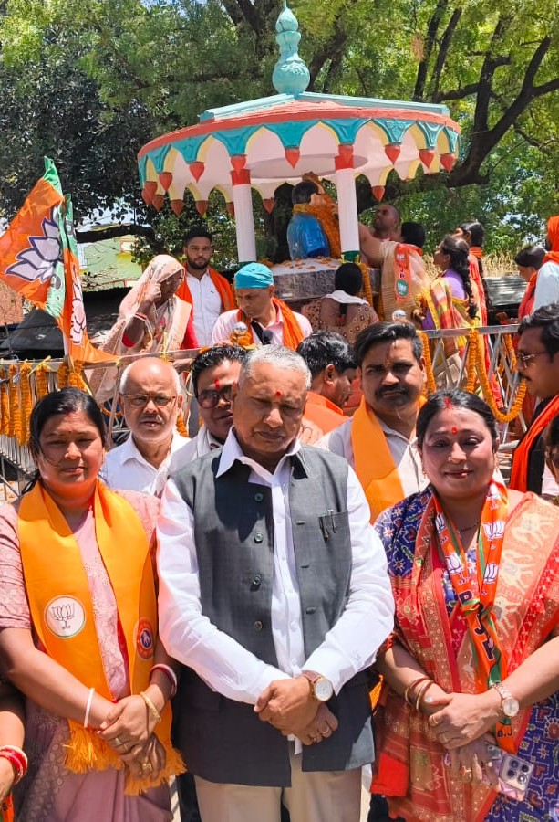 AnamikaDevi19's tweet photo. https://t.co/LQKV8ATIGG