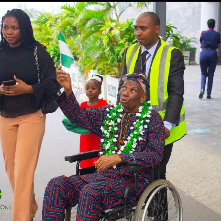 Abisayo Busari -Akinnadeju tweet media