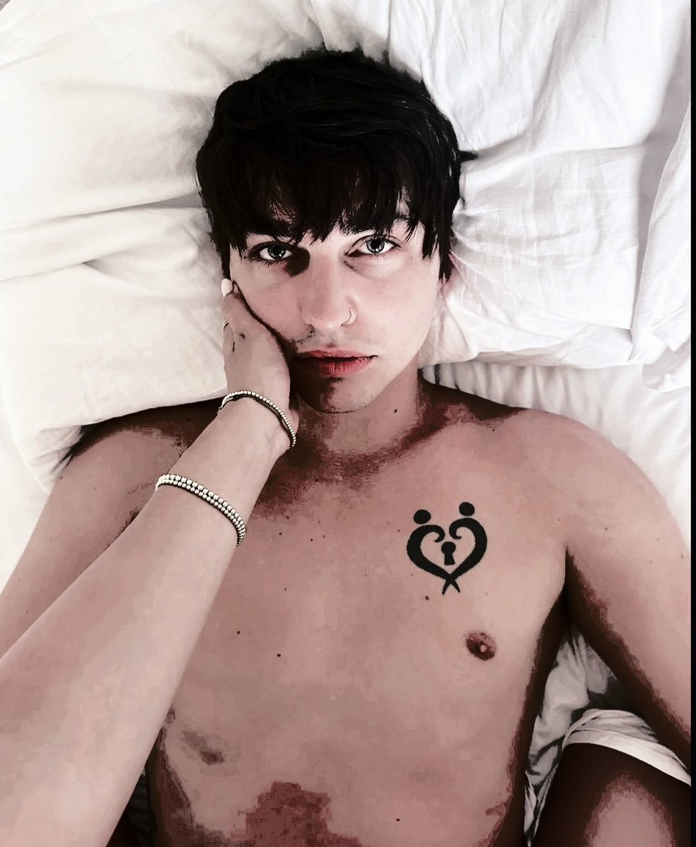 HuntOfGhosts's tweet photo. ⠀⠀⠀
⠀⠀⠀
                   " Could be your POV . "
⠀⠀⠀
⠀⠀ https://t.co/H6bOKn9dx9