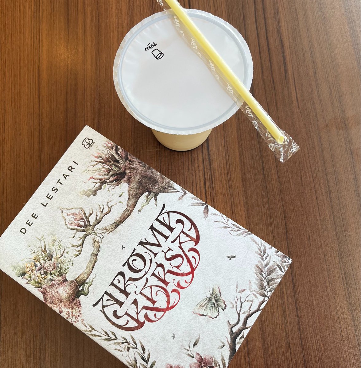 fräulein ˆ𐃷ˆ tweet media