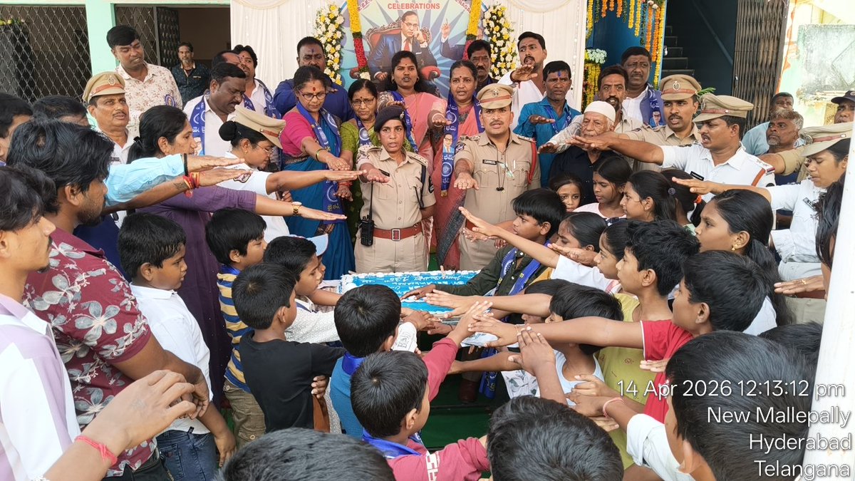 shotr_asifnagar's tweet photo. Day-2 (14-04-2026) of ArriveAlive: Road safety awareness held at Gokul Nagar on AmbedkarJayanti.
Led by ACP Golconda Smt. Dhanalakshmi Madam, organized by Asif Nagar TrPS, with participation from Inspector T. Purushotham Rao, Stakeholders &amp; other People. Road Safety Pledge taken. https://t.co/g280UelVH2