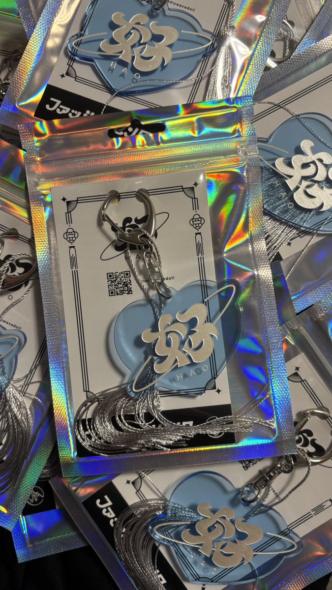 作字フェス明日から！！！！！
ハオアクキーの新色水色も！🩵
(赤・紫もご用意してます✨)