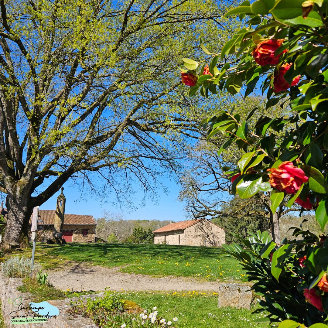 ccgsp's tweet photo. ⛅️💐 Visitez notre beau territoire Gartempe Saint-Pardoux 😁 #Rancon

👉 Toutes nos infos sur le site https://t.co/g09Onki809 et l'#application mobile 𝐂𝐂 𝐆𝐒𝐏, disponible sur Google Play et App Store ! 🌳 https://t.co/YbBiYvWNK8