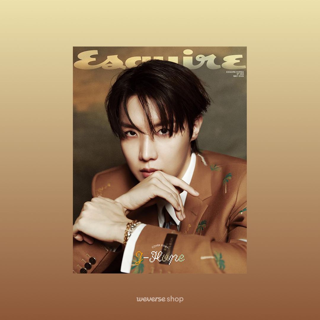 🔊Esquire (26년 5월호) 예약 판매 안내

#BTS (<a href="/bts_bighit/">BTS_official</a>) #제이홉 이 표지를 장식한 Esquire (26년 5월호)를 지금 #WeverseShop 에서 만나보세요!
☑️ Set 상품 구매 시, 5% 할인

📅 예약 판매 기간 : 4월 14일(화) 5 PM ~ 재고 소진 시 (KST)
🛒 Weverse Shop : go.weverse.io/qt3S/e27rj7zo