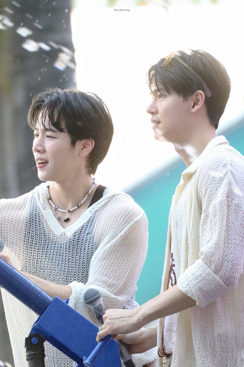 ร้อยตำรวจเอกเป็ดย่าง** tweet media