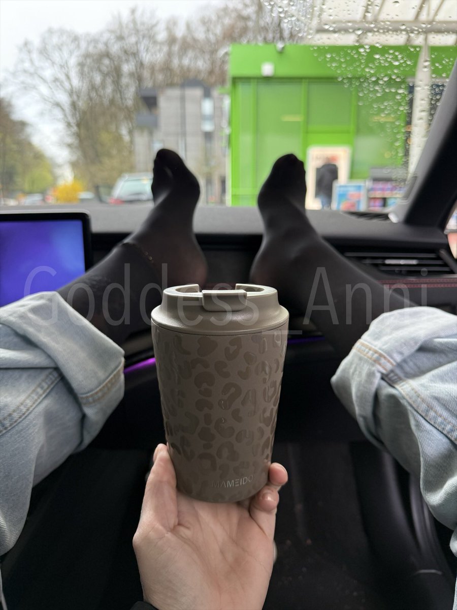 Göttin | Herrin Anni 😌 tweet media