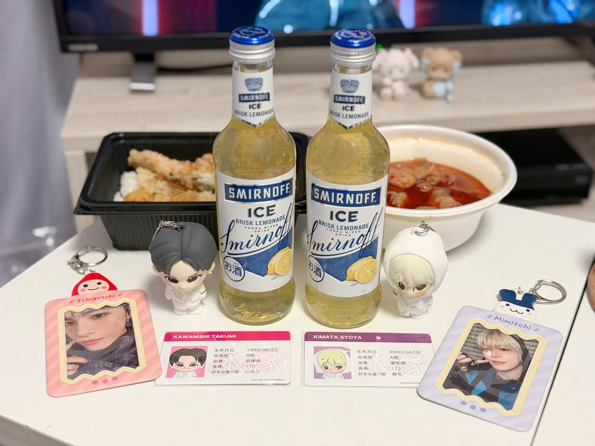 mgmgkimachan's tweet photo. 🥚たまごっちのカードフレーム𝑮𝑬𝑻した😻✨️✨️
やはり🐰きまたく🍓は元祖ちいクラ🟰たまごっちてことだ( > ·̫ <⸝⸝ᐢ♡♡ きまたくんってみみっちに似てない？って早くメンバーに聞きたい👈🏻😭💕
もうこなときたくり一緒に来たから1人即落ち二コマ完成する😺✌🏻 https://t.co/OlYvOads5e
