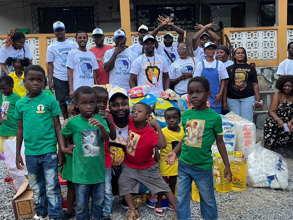 Ayam_Bornbless1 tweet media