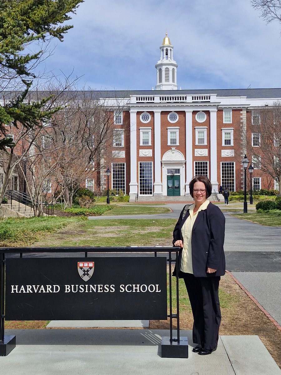 REGENT BUSINESS SCHOOL tweet media