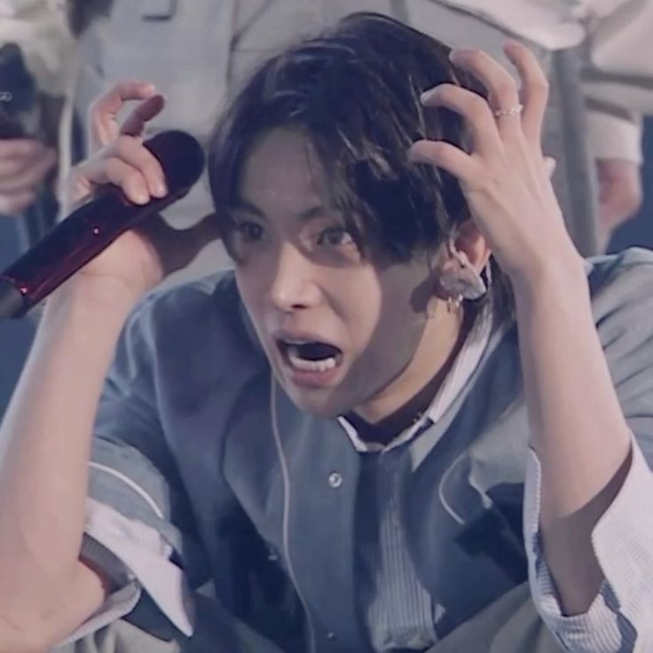 Lilicmarch77 tweet media