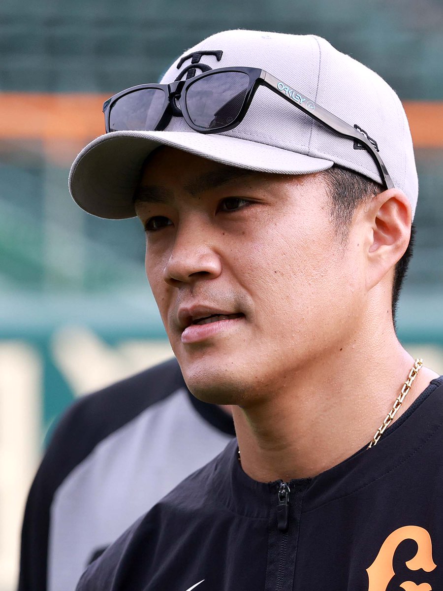 読売ジャイアンツ tweet media