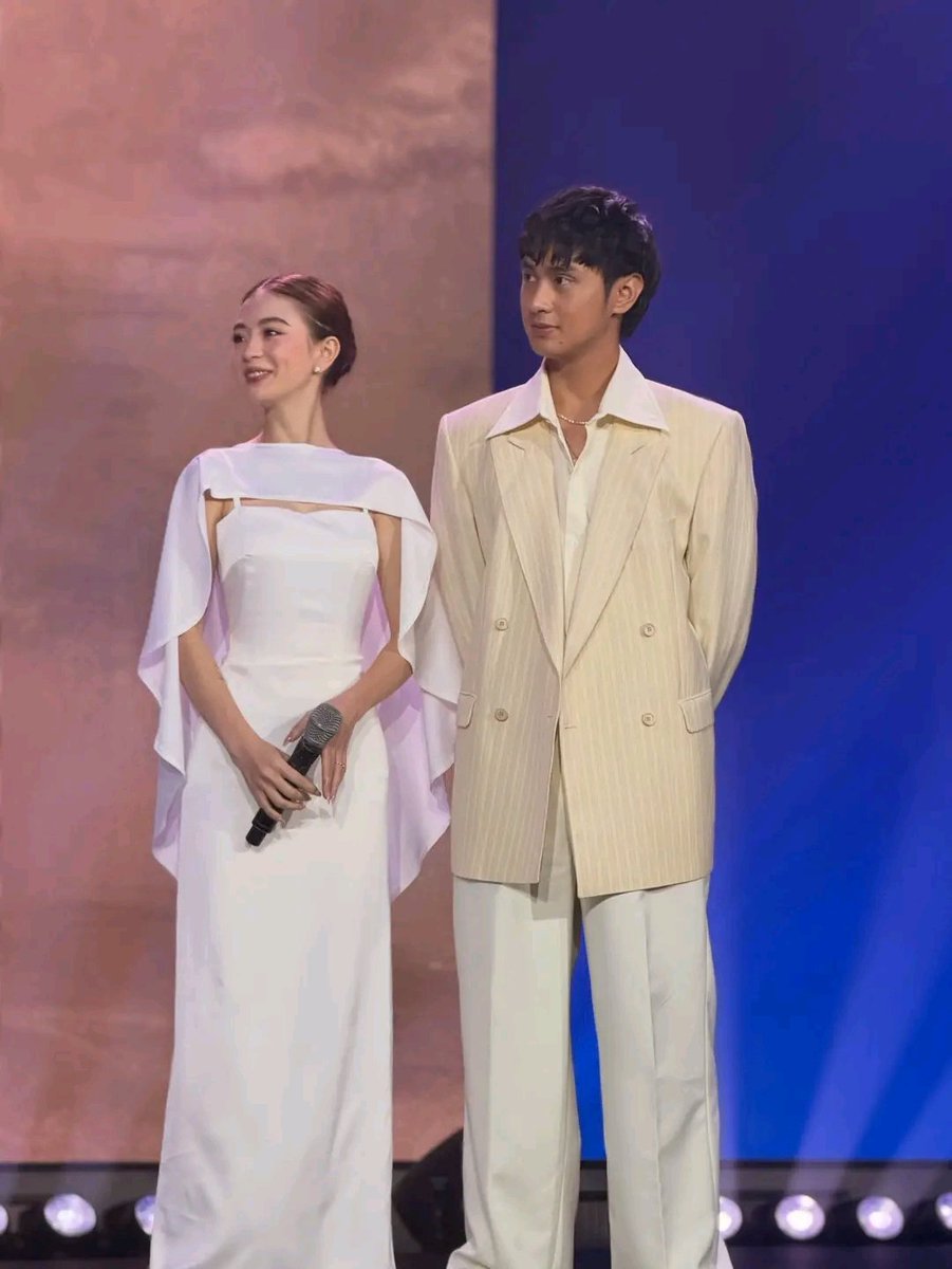 spaceship🛸 tweet media