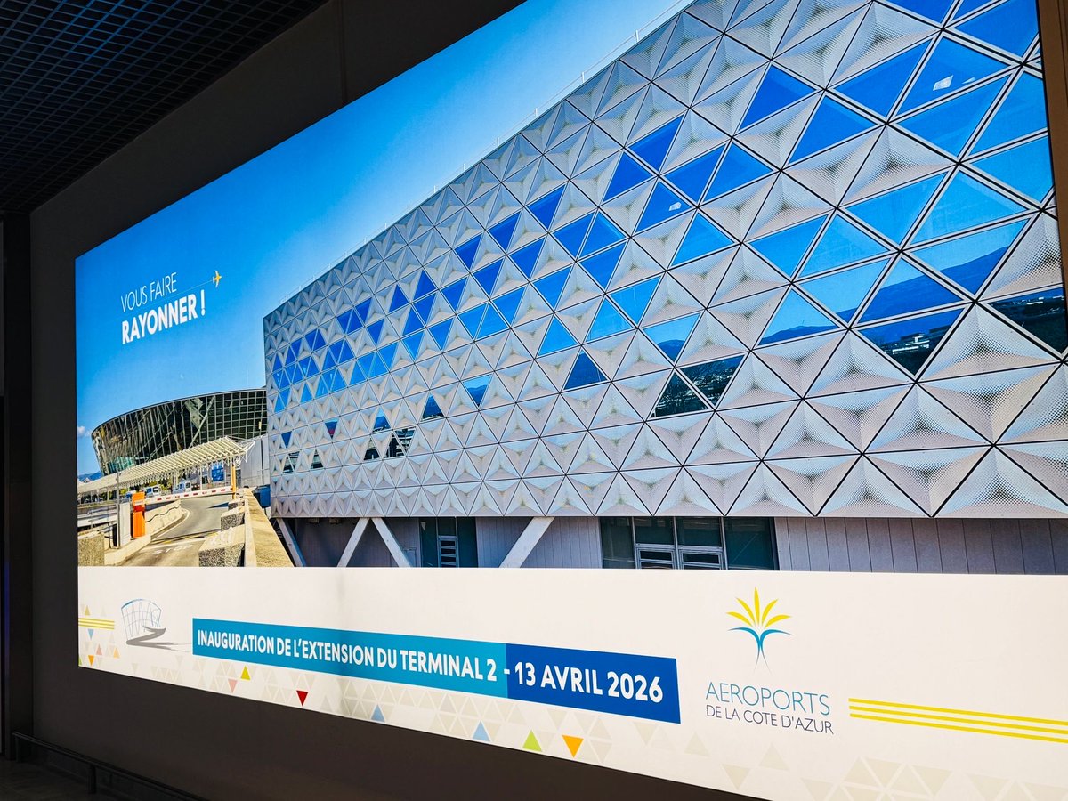 ExploreNCA's tweet photo. Retour en images sur l’inauguration de l’extension du Terminal 2 de l’ @AeroportNice. Cette extension de 23000 m2 marque une étape clé dans l’amélioration continue de l’accueil des voyageurs sur la destination Nice Côte d’Azur. @ExploreNCA https://t.co/M1AE7WCgQW