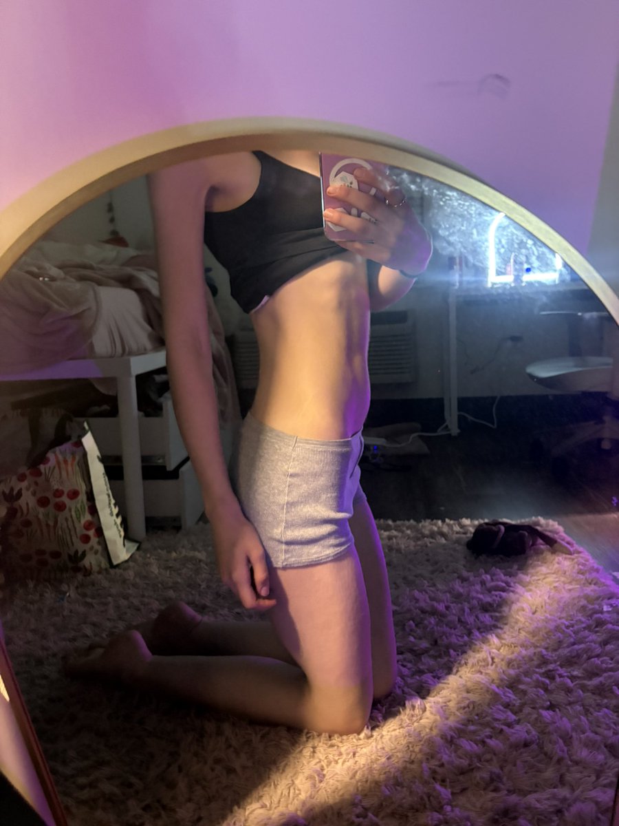 prettyskinny tweet media