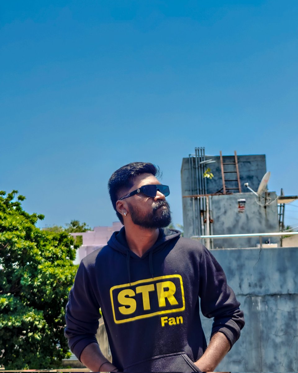 madhandineshstr's tweet photo. May this New Year bring an abundance of joy, prosperity, and success to your life. @SilambarasanTR_
Puthandu Vazthukal!" ♥️ 🫂
Wishes To All My #STRbloods
#SilambarasanTR #madhandineshstr
#ogstrfan https://t.co/L5zyHZhg2H