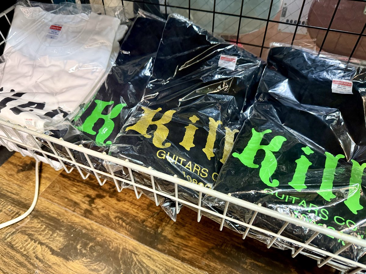 hiroshimaBB's tweet image. ひっさびさに入荷してます!!

killer T-Shirt

各種サイズもございます!!

これを着て弾くだけで、

いつもより、、

音のヌケよくなったり、、🔥🔥

killer好きの方、マストアイテムですよ!

#killer
#killerguitars
#ギター