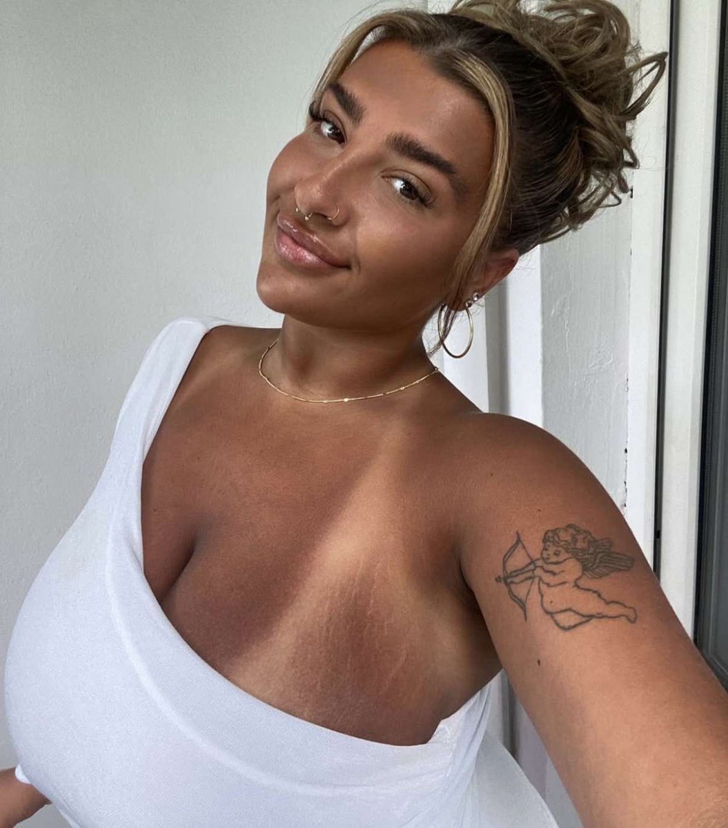 Goon4Ireland tweet media