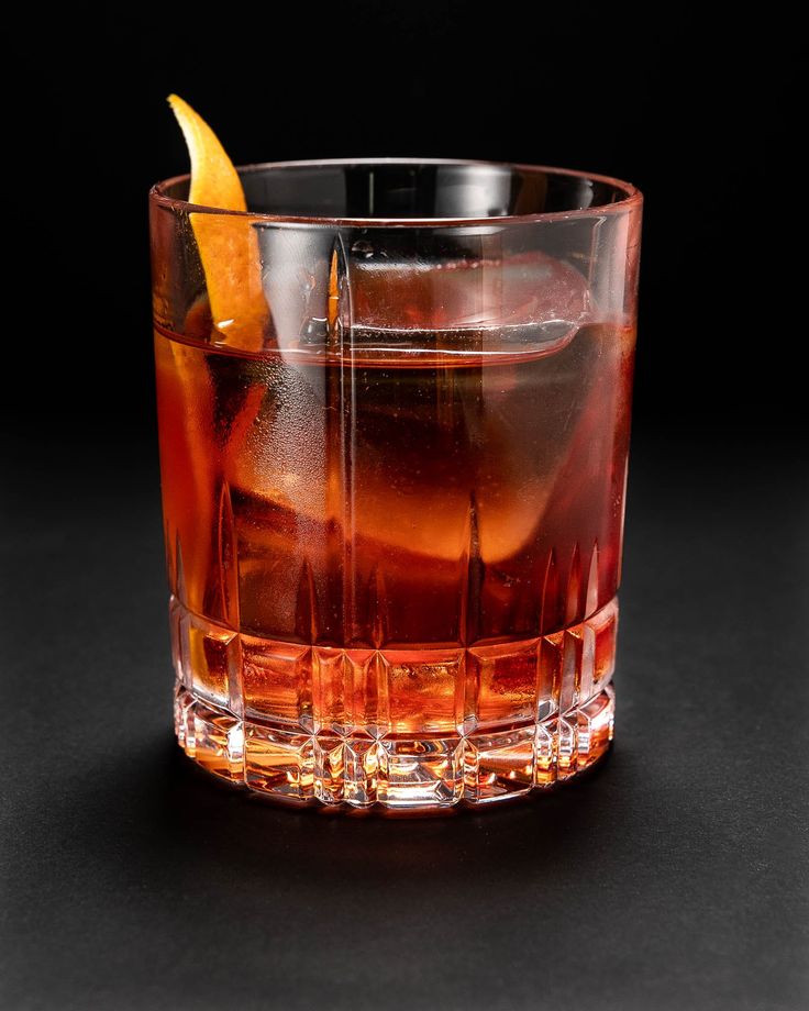 cancio_flairOK's tweet image. Martes!!! Hoy en este dia tranki tomamos un BOULEVARDIER
 ♥️♥️♥️♥️♥️♥️♥️♥️♥️♥️♥️❤️❤️❤️
#barra #barman #bar #Bares
#night #noche #coctailbar