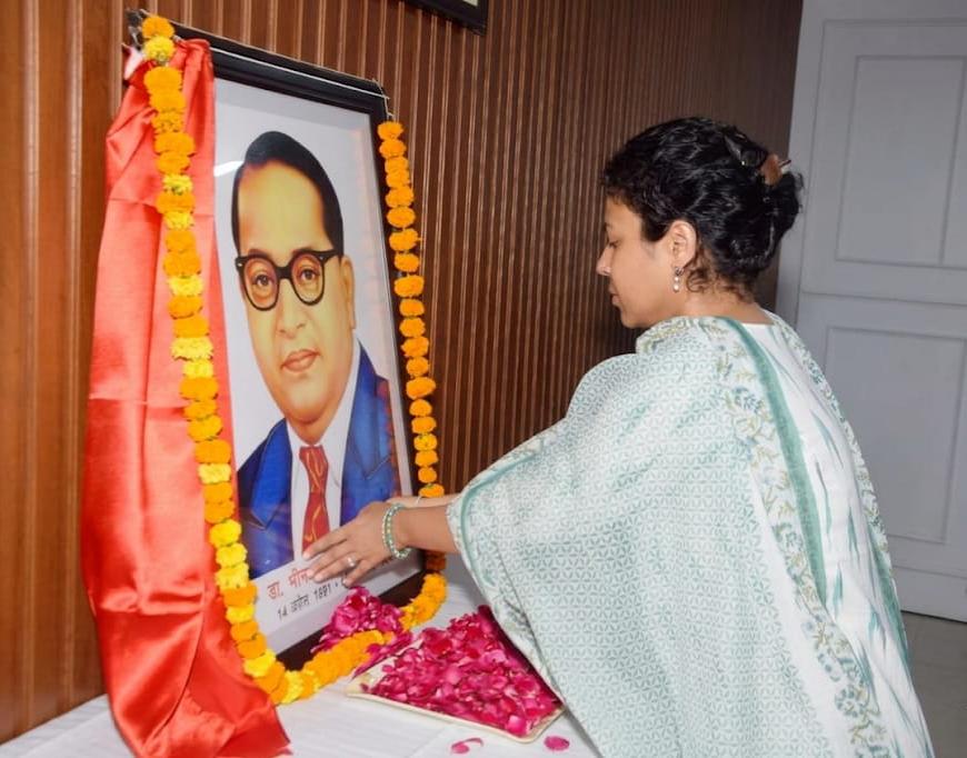 DM LAKHIMPUR KHERI tweet media