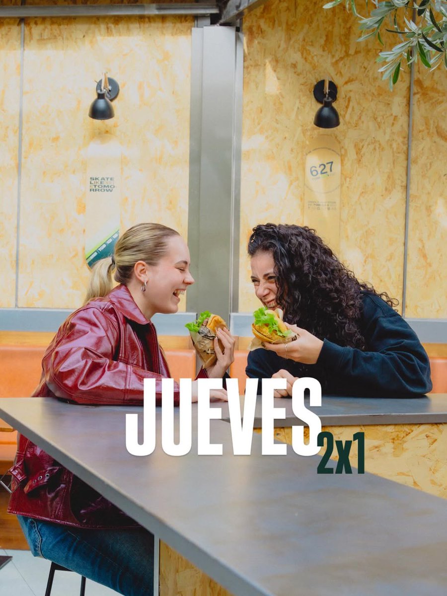 Centro Comercial Planetocio tweet media