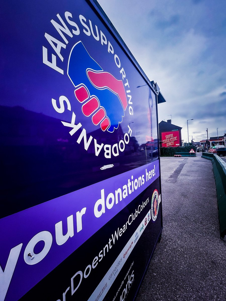 FANS SUPPORTING FOODBANKS #RightToFood tweet media