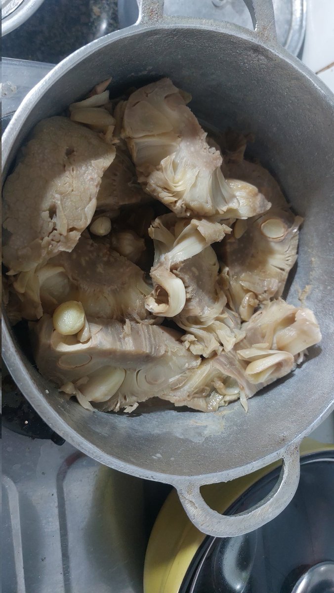 NguyenDoHoangNa's tweet photo. Đố anh em biết món gì đây 🤣🤣🤣🤣🤣
#viral #monan https://t.co/mlSmjwaGWh