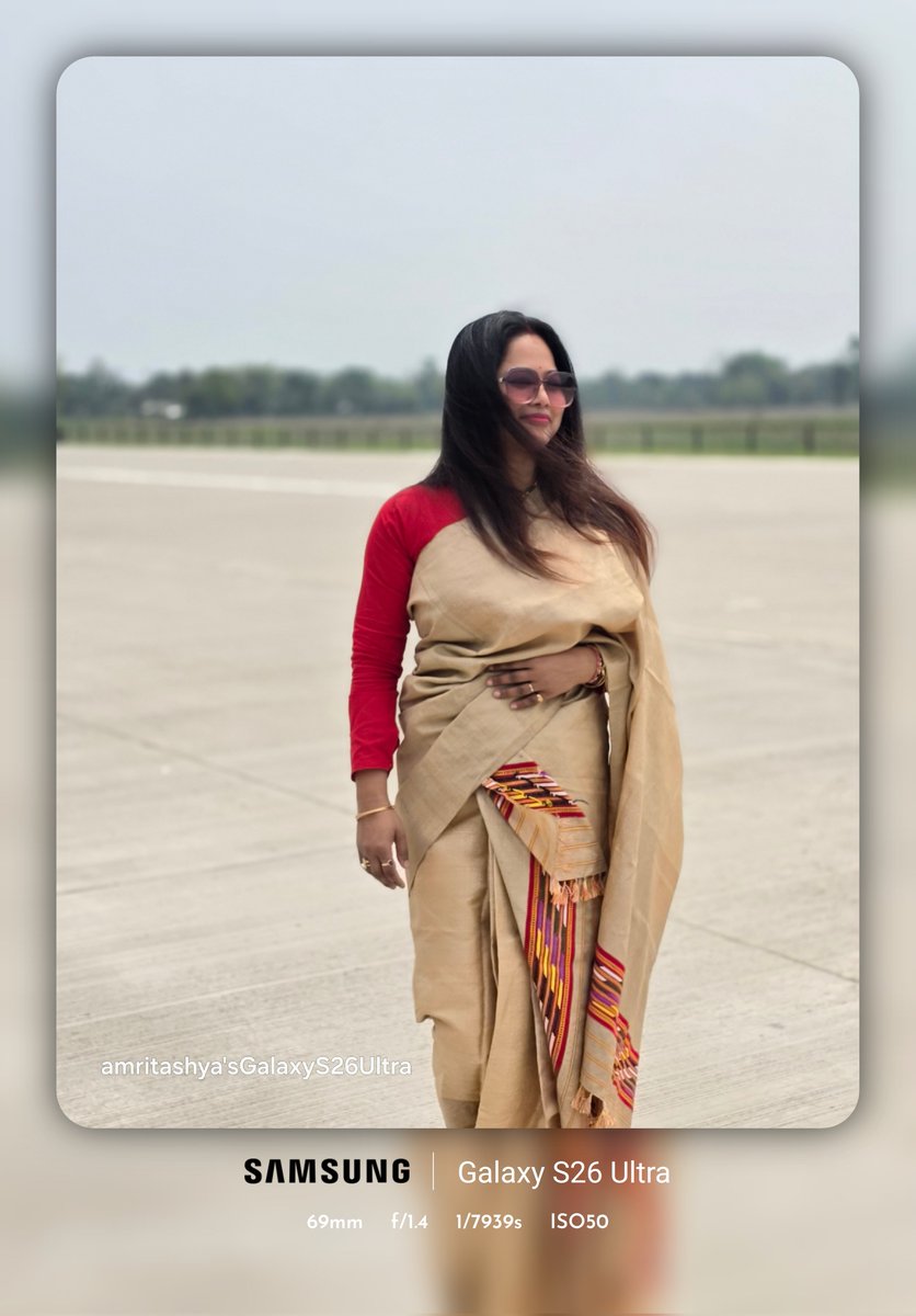 amritashya's tweet image. It's New Year's Eve according to the Assamese calendar. Tomorrow is Rongali Bihu, the Assamese New Year. A family outing today, and a photo session! 😁 #NewYear #Calendar #Bihu #Family #Outing #PhotoSession #RongaliBihu #ৰঙালীবিহু