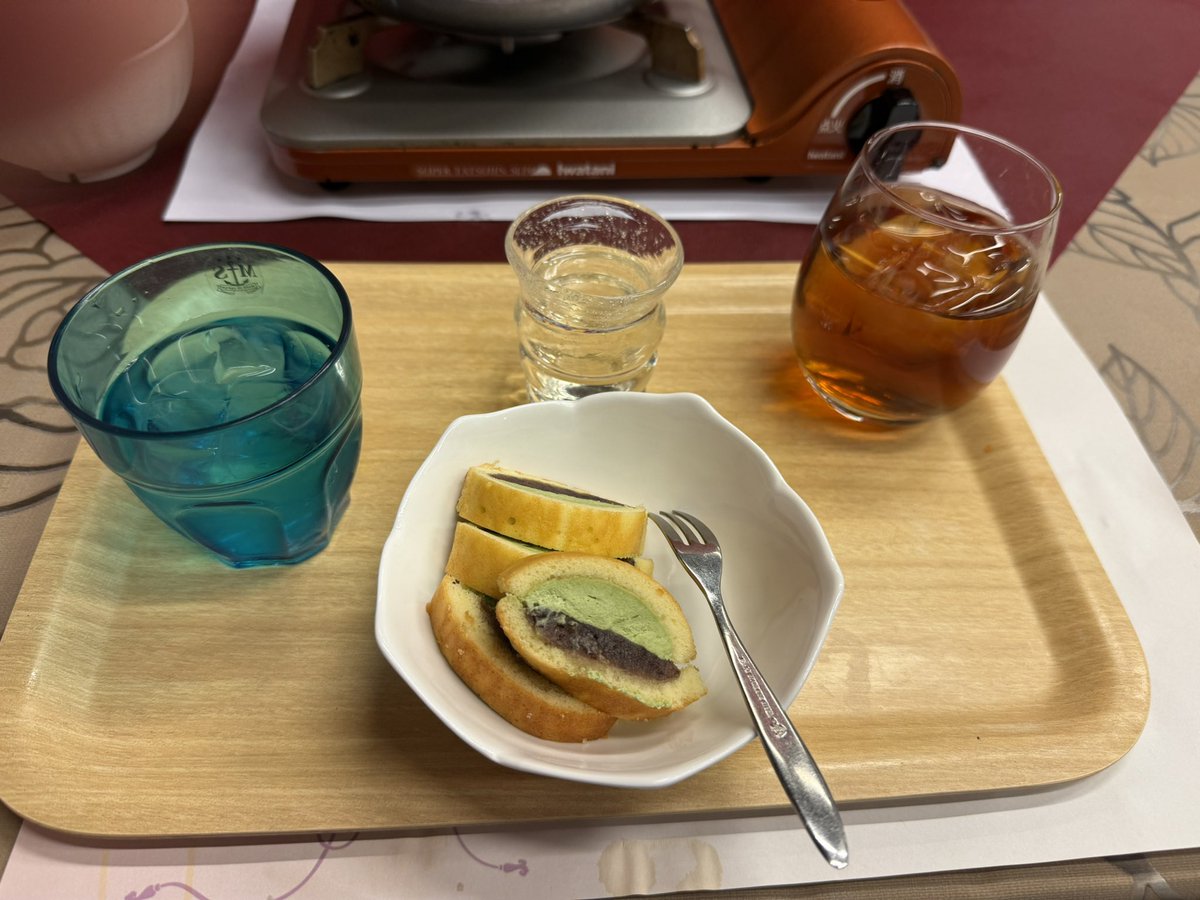 裸族博 tweet media