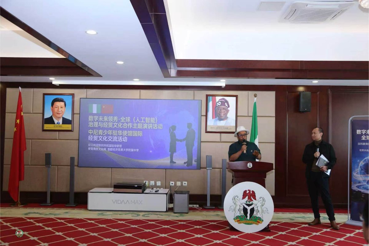 embassy_beijing's tweet photo. Future Leaders in Action: Students engage with Nigeria’s rich heritage through an enriching cultural exchange at the Embassy. https://t.co/dopRw0X2NR